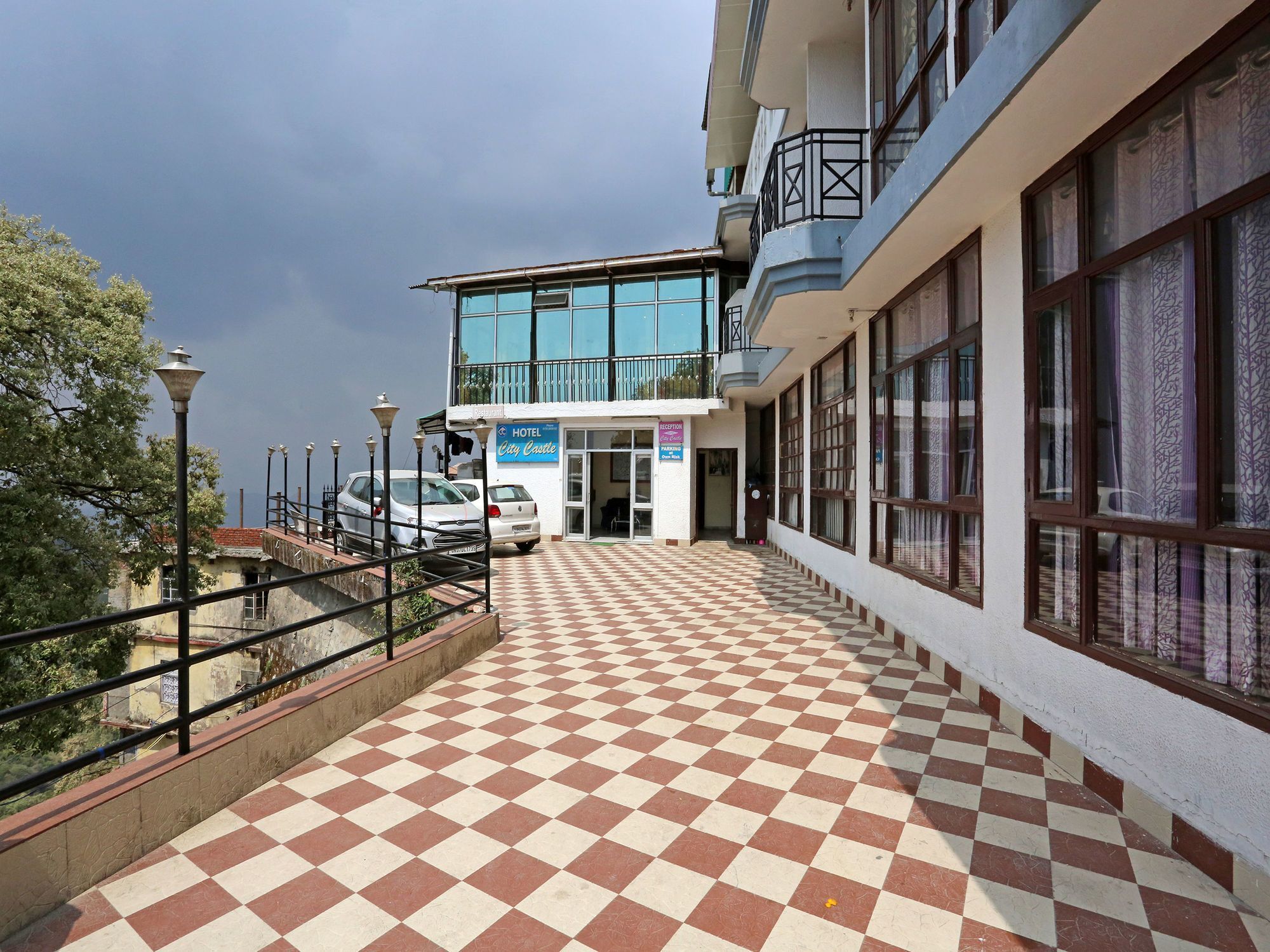 Hotel City Castle Mussoorie Ngoại thất bức ảnh